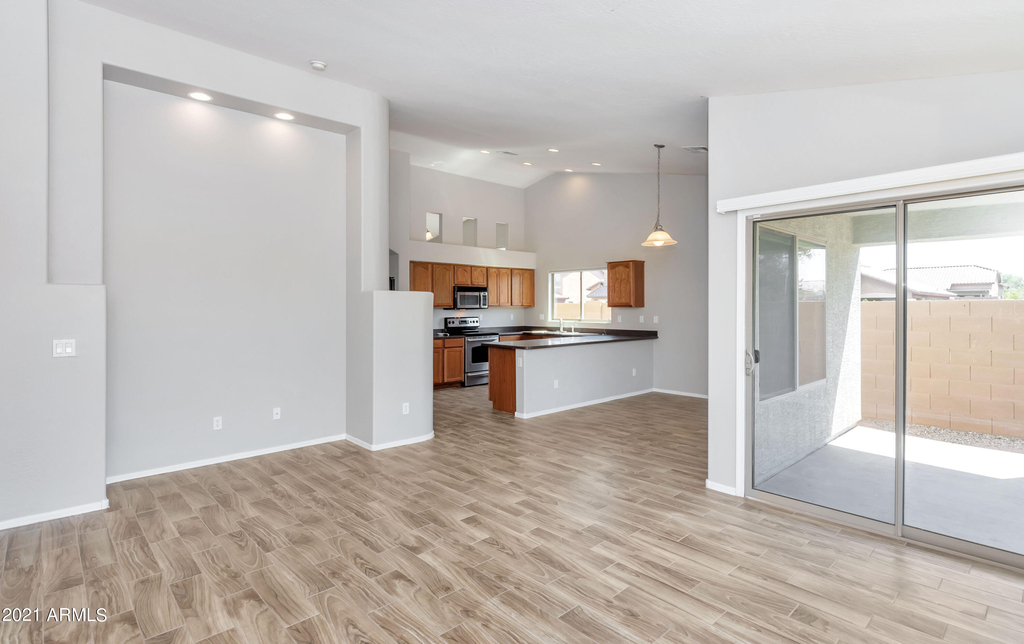 5253 W T Ryan Lane - Photo 4