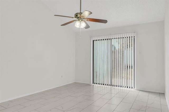 332 W Corporate Drive - Photo 6