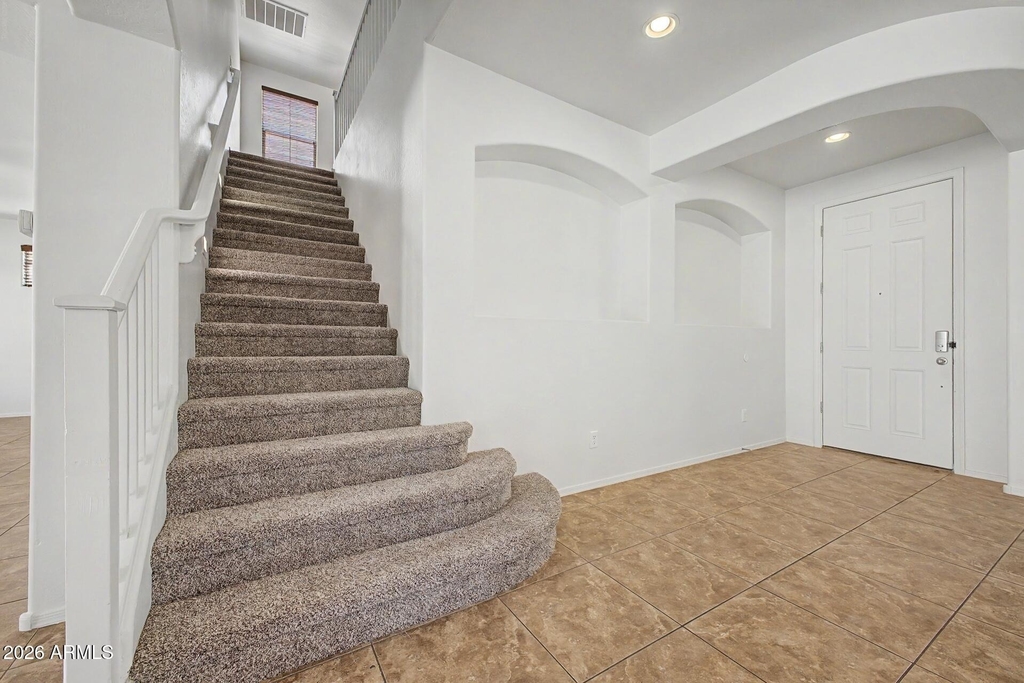 15102 W Westview Drive - Photo 6
