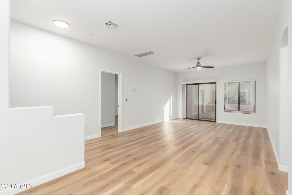 13818 N Saguaro Boulevard - Photo 9