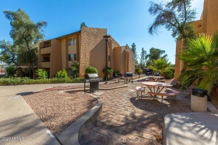 8055 E Thomas Road - Photo 17
