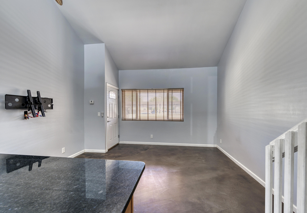 8055 E Thomas Road - Photo 6