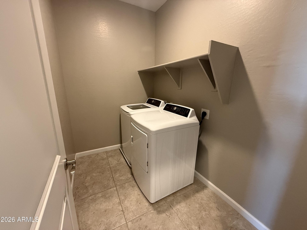 1255 N Arizona Avenue - Photo 9