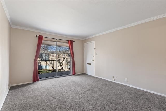 7918 Royal Lane - Photo 3