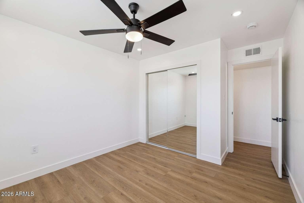 2205 S Mill Avenue - Photo 14