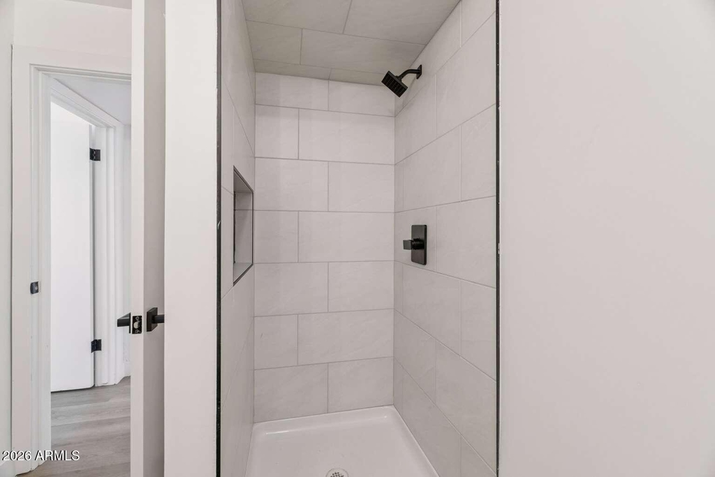2205 S Mill Avenue - Photo 18