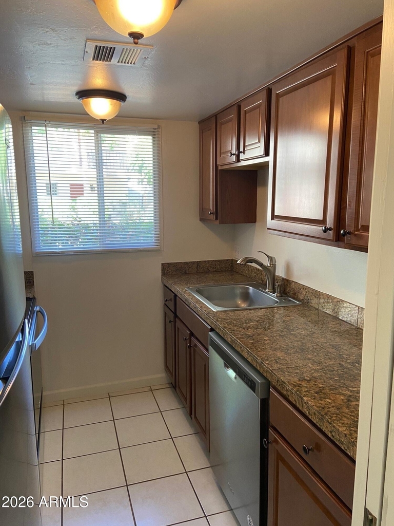 4804 N 73rd Street - Photo 11