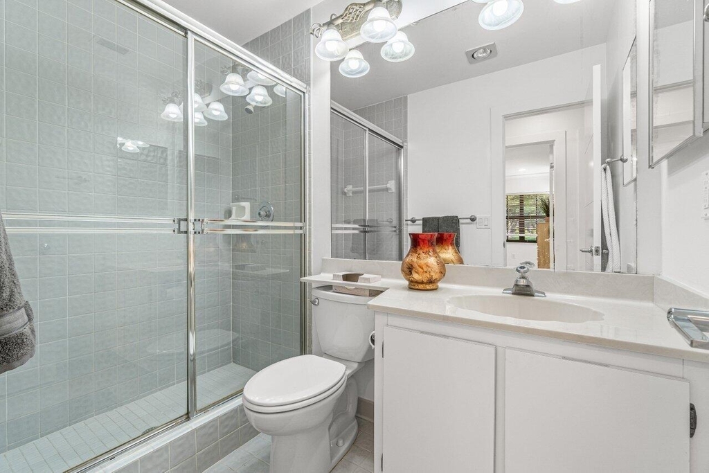 5605 Forest Oaks Terrace - Photo 21