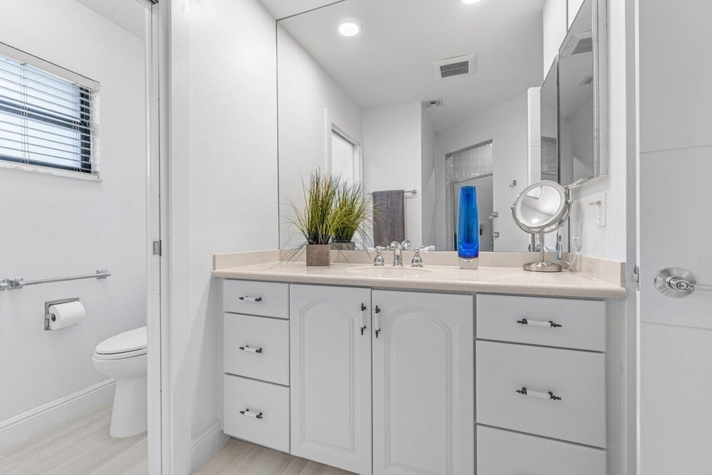 5605 Forest Oaks Terrace - Photo 17
