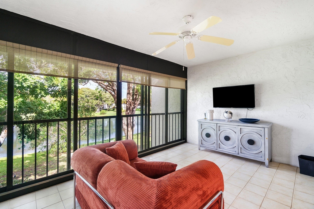 61 Eastgate Drive - Photo 7