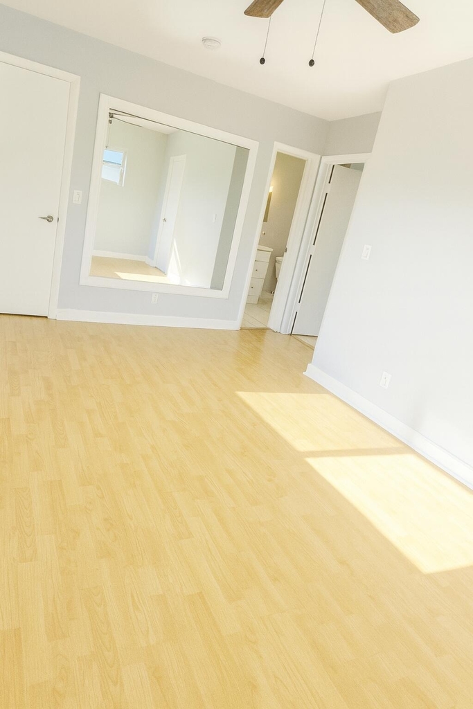 1001 Se 3rd Street - Photo 16