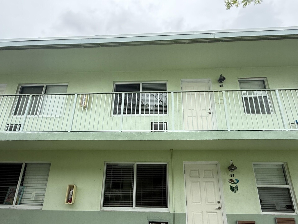 1118 N H Street - Photo 6