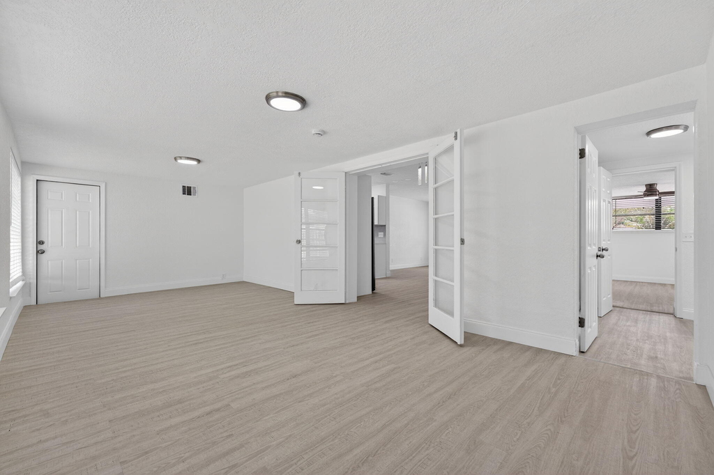 1048 Sw 1st Terrace - Photo 15