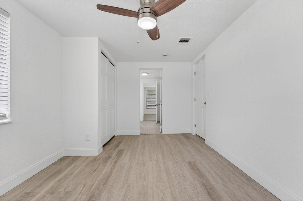 1048 Sw 1st Terrace - Photo 12