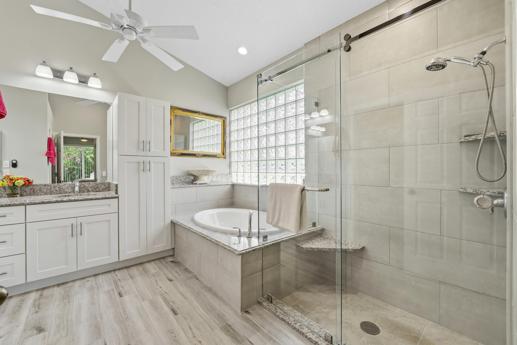 3198 Se Carrick Green Court - Photo 13