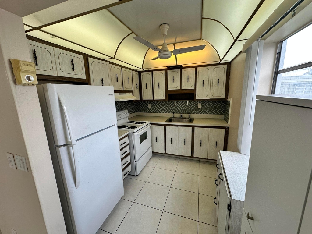 811 Flanders Q - Photo 6