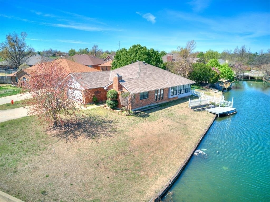 7317 Louisburg Drive - Photo 2