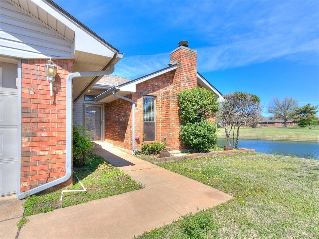 7317 Louisburg Drive - Photo 6