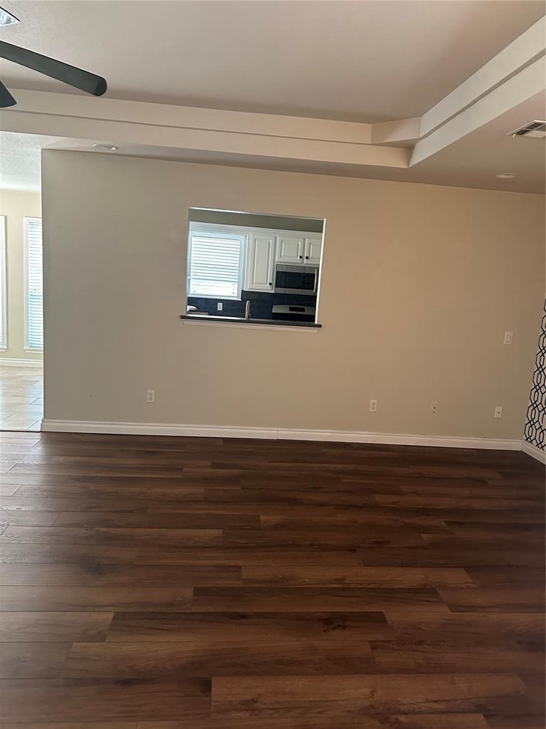 2807 Belknap Avenue - Photo 6
