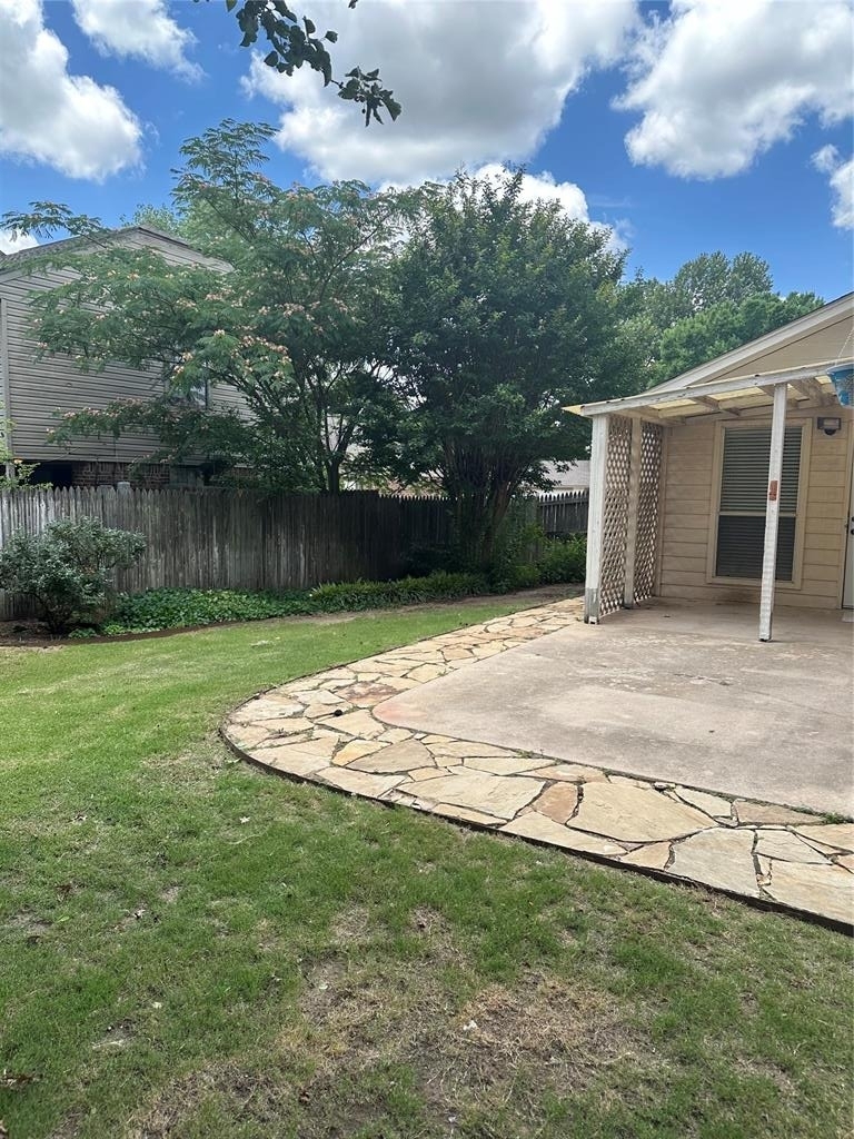 2807 Belknap Avenue - Photo 26