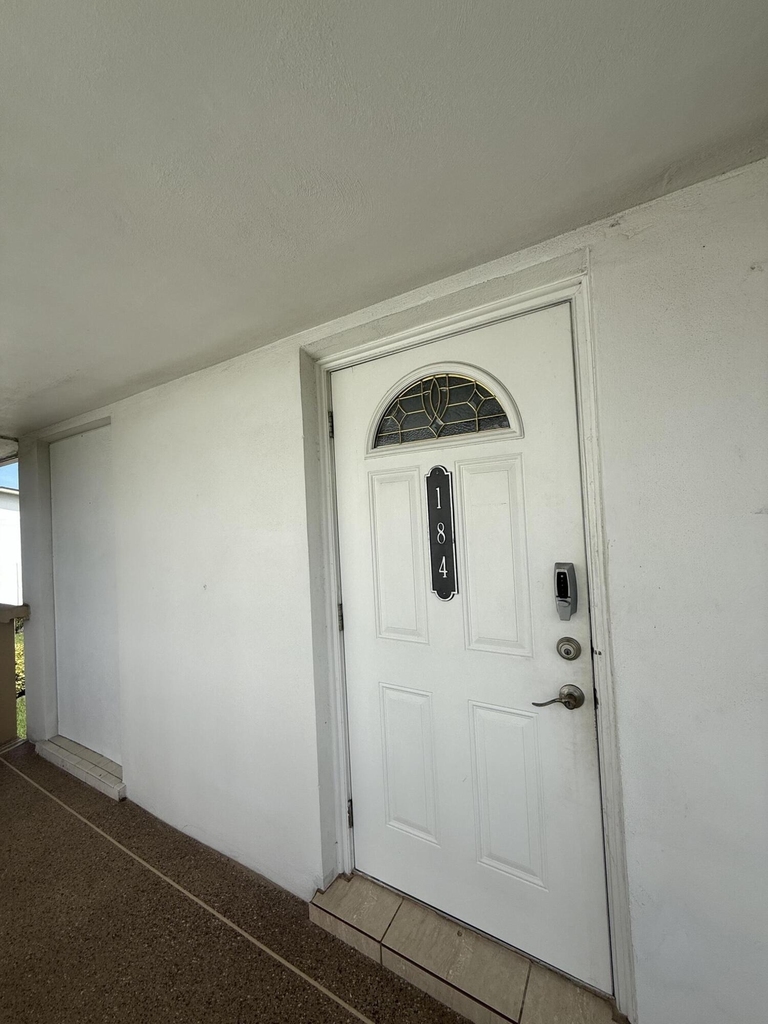 184 Easthampton H - Photo 13