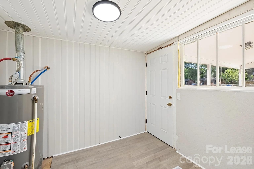 227 N Magnolia Street - Photo 18