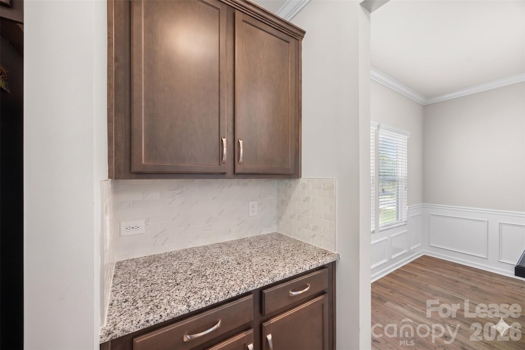 2316 Celandine Way - Photo 10