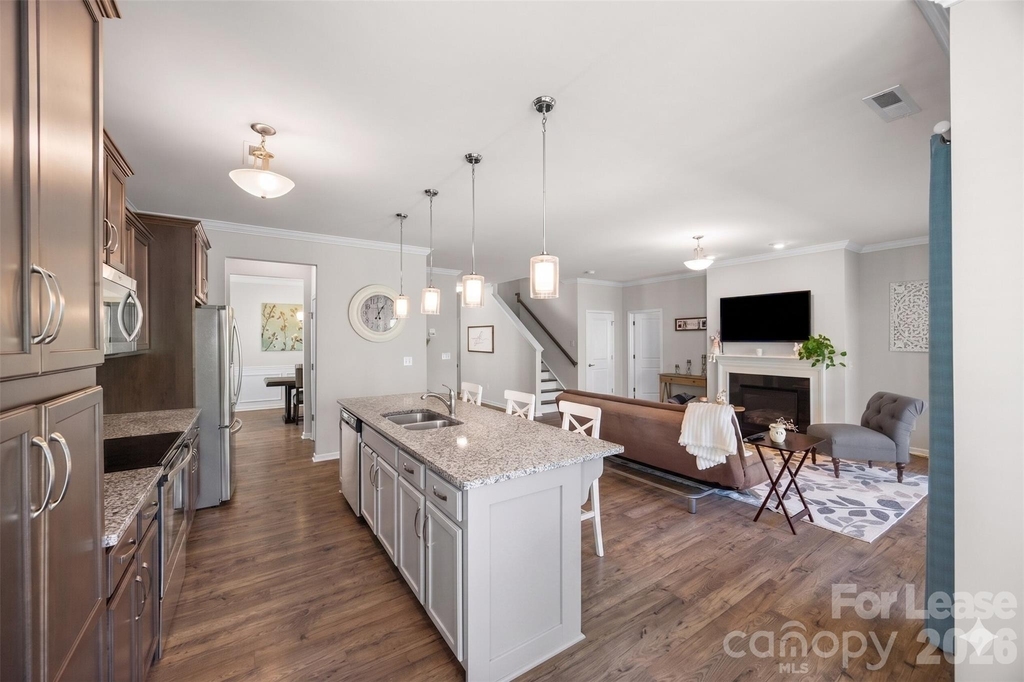 2316 Celandine Way - Photo 7