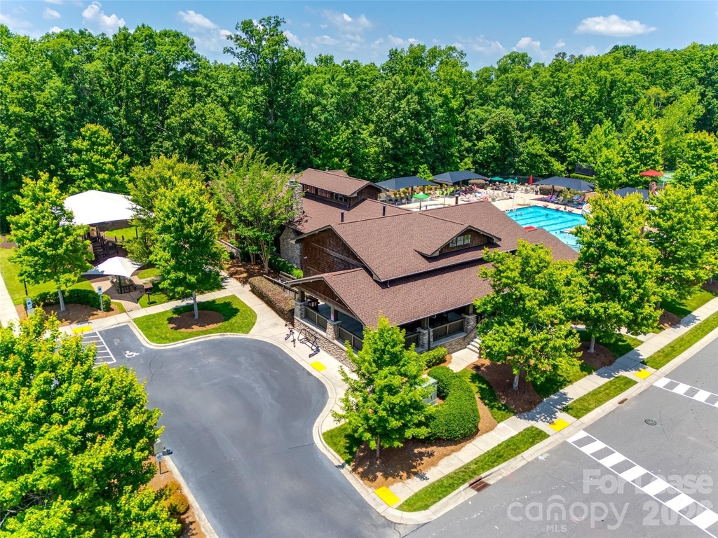2316 Celandine Way - Photo 30
