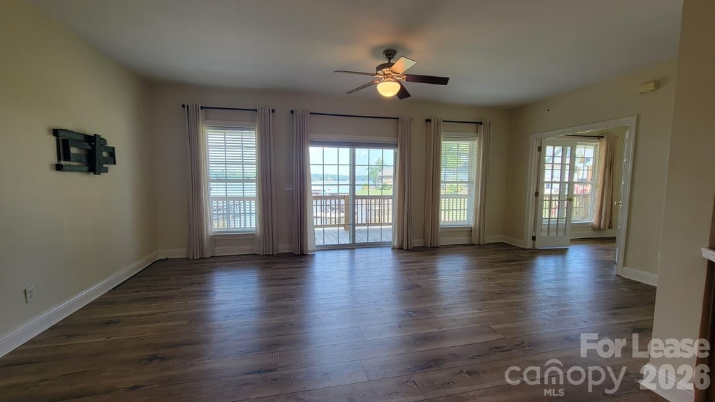 137 Fern Haven Lane - Photo 5