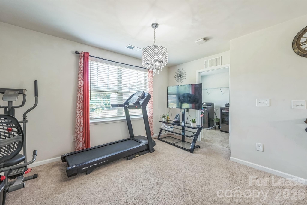 1012 Leland Drive - Photo 33