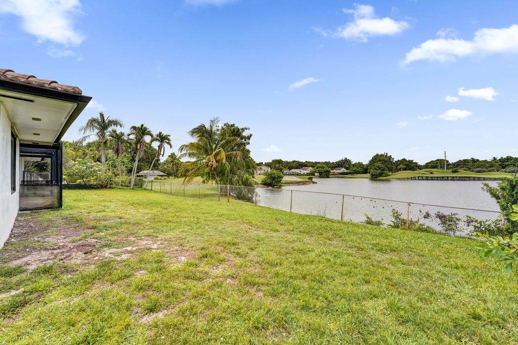 3630 N 55th Avenue - Photo 56