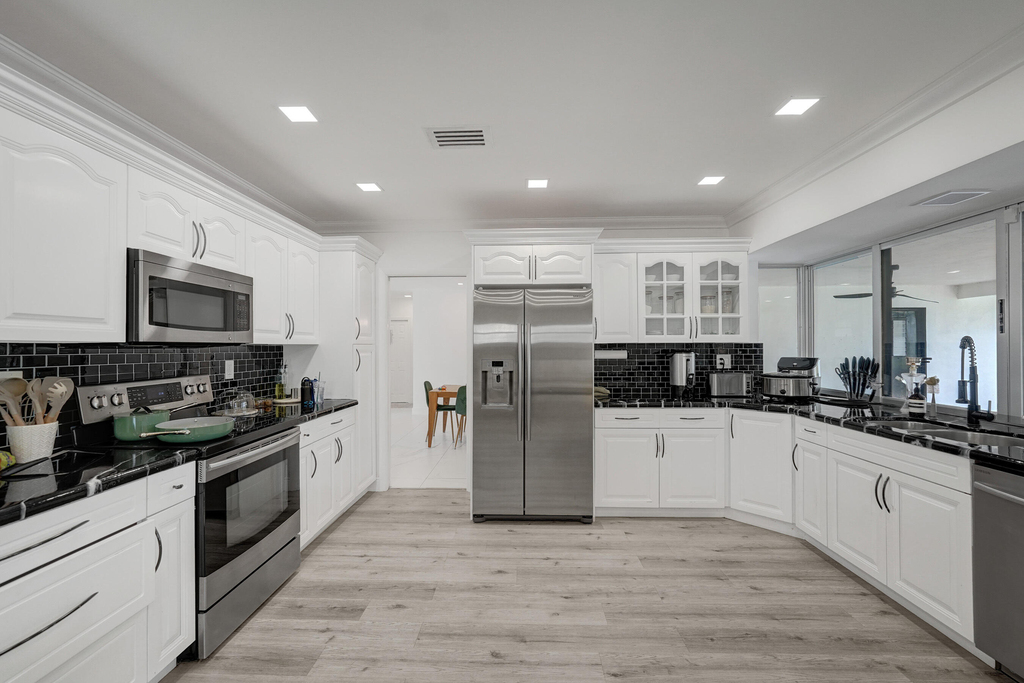 3630 N 55th Avenue - Photo 13
