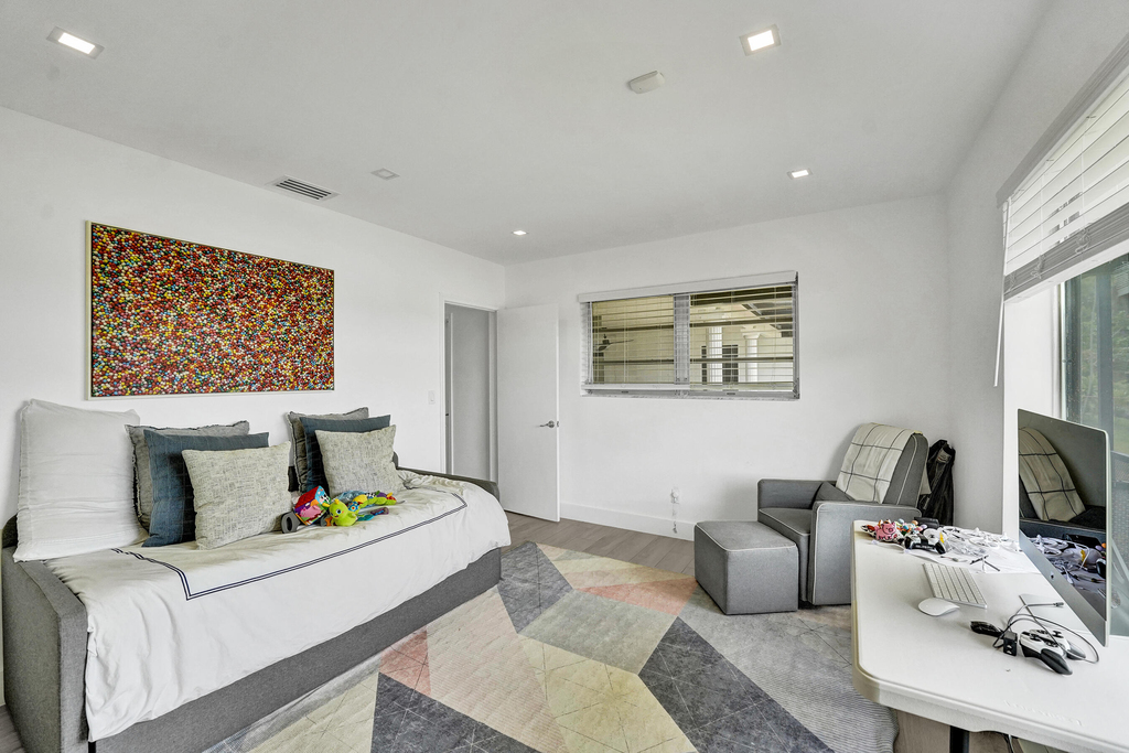 3630 N 55th Avenue - Photo 38