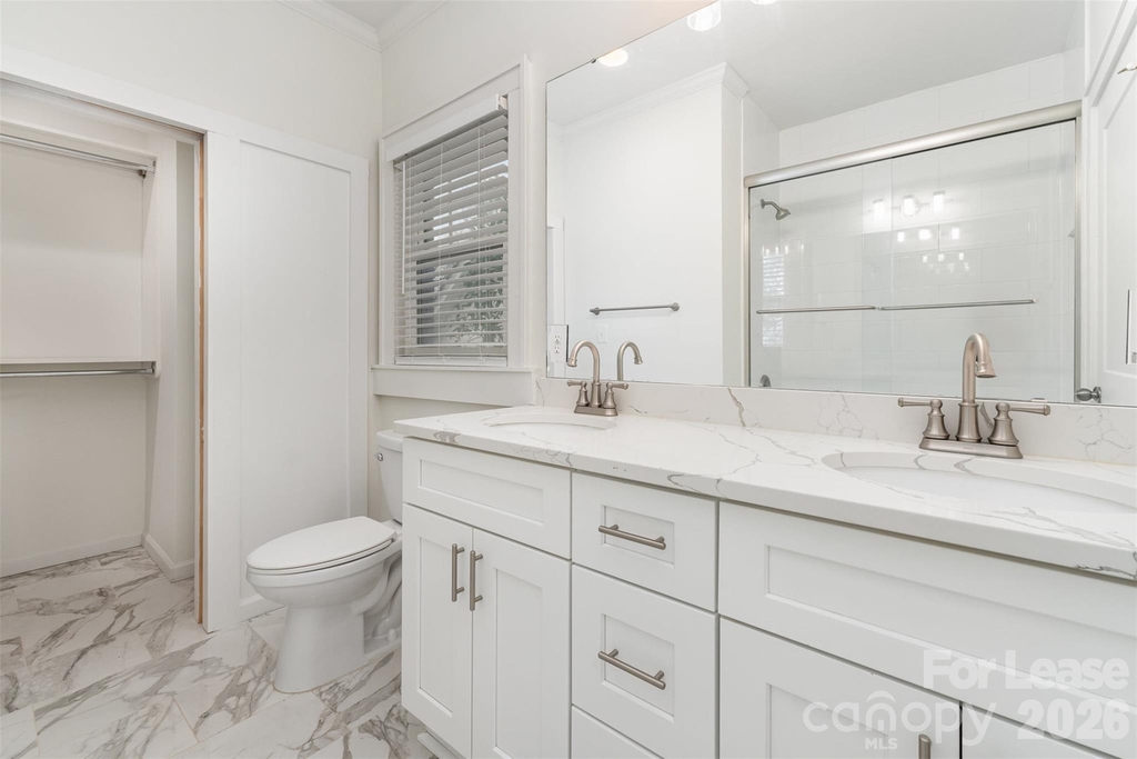 2110 Dartmouth Place - Photo 13