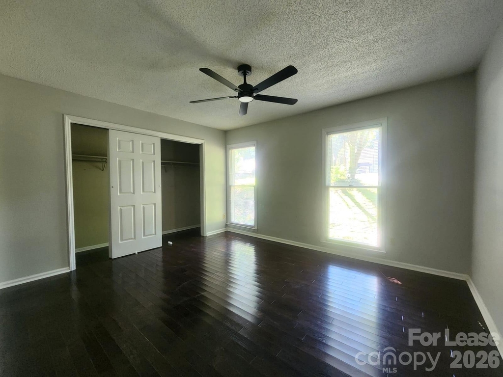 3317 Windsor Drive - Photo 9