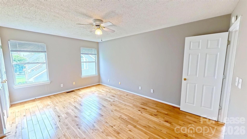 3010 Williams Station Road - Photo 12