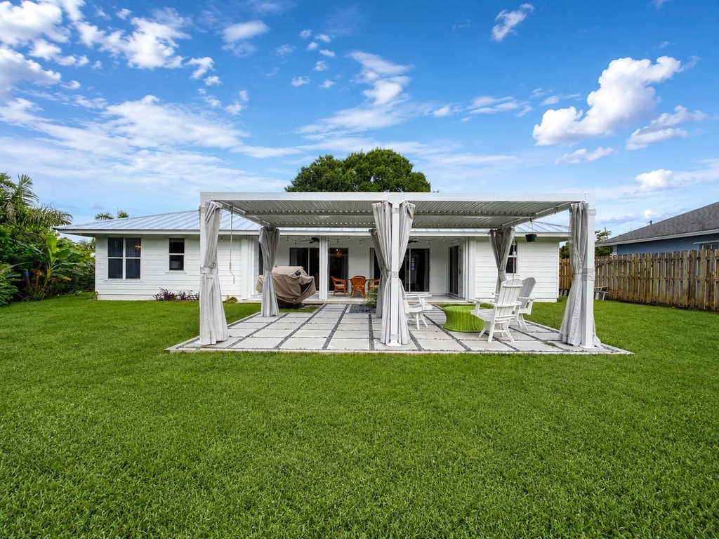 341 Suwanee Avenue - Photo 49
