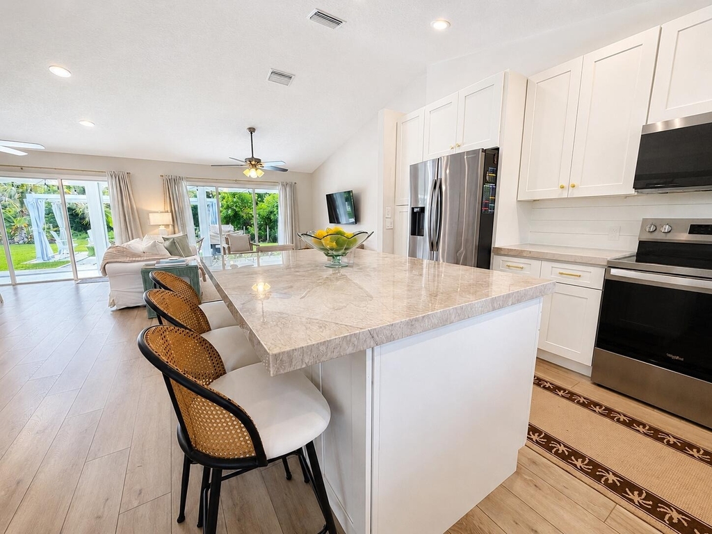 341 Suwanee Avenue - Photo 19