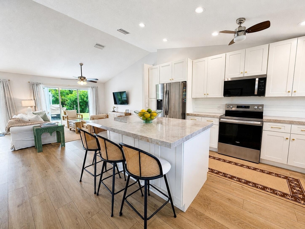 341 Suwanee Avenue - Photo 16