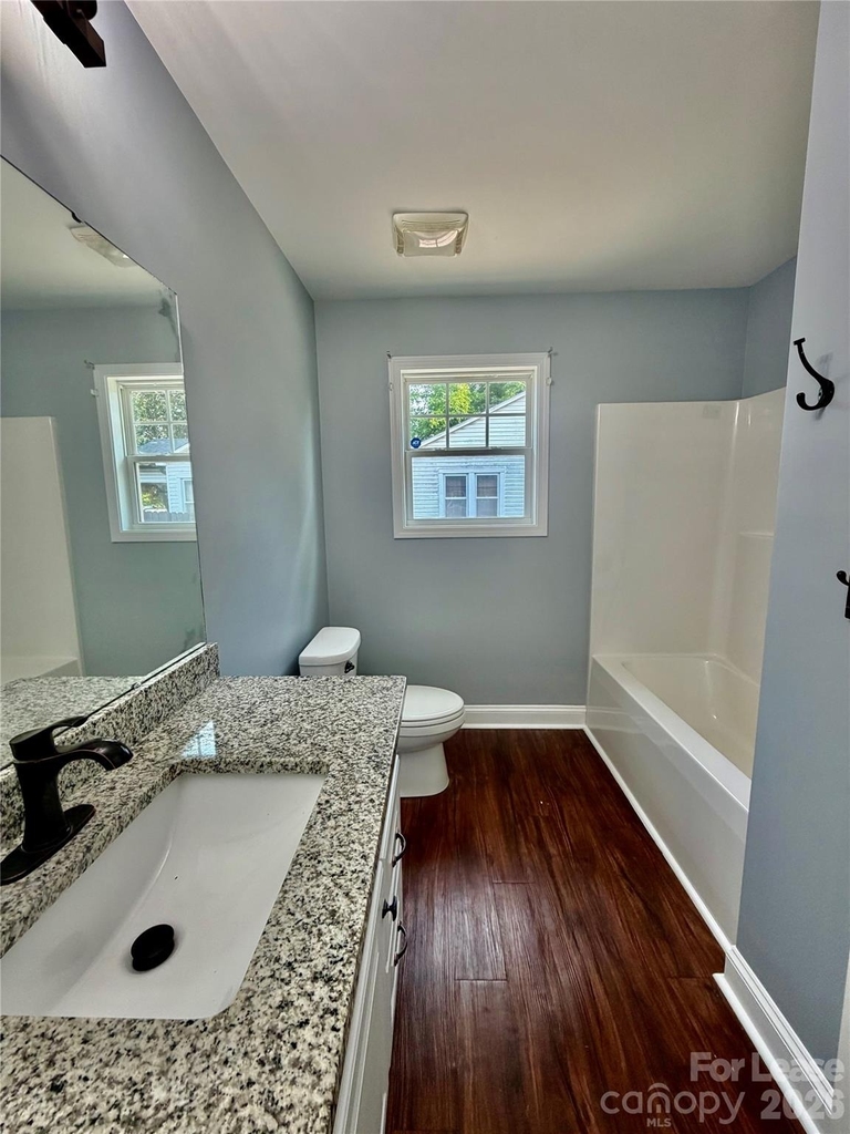 700 Wright Avenue - Photo 6