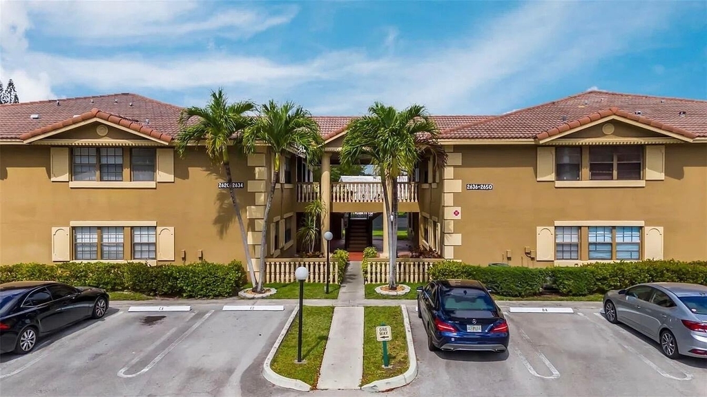 2646 Riverside Drive - Photo 15
