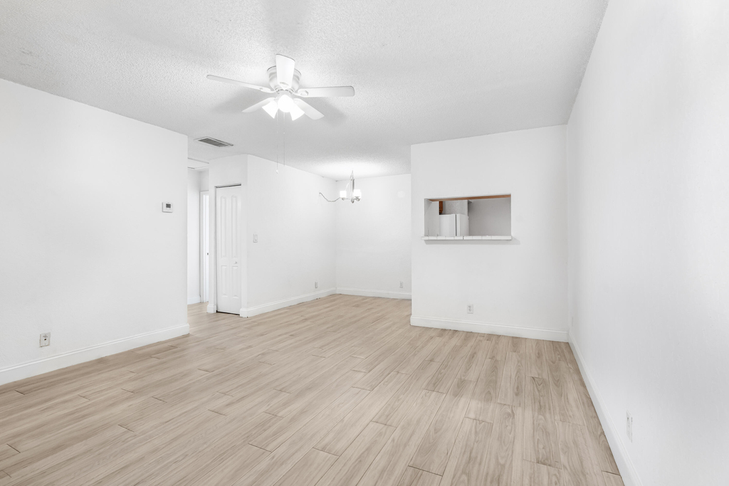 2646 Riverside Drive - Photo 1