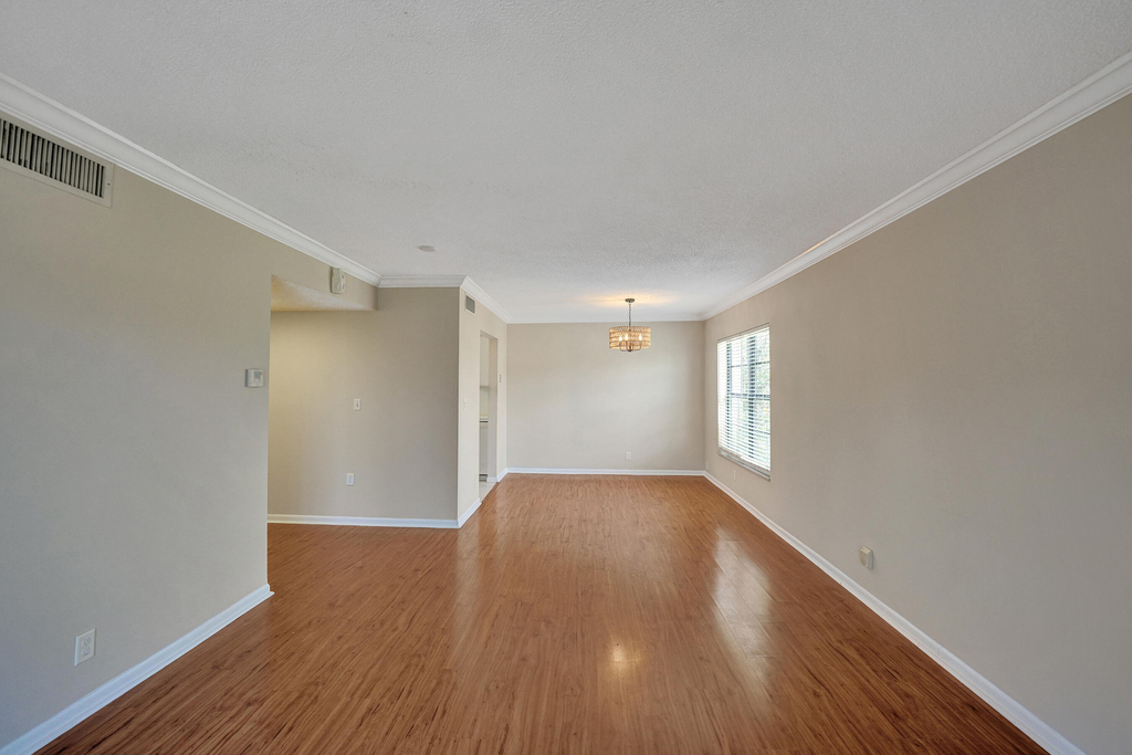 200 Jacaranda Country Club Drive - Photo 14
