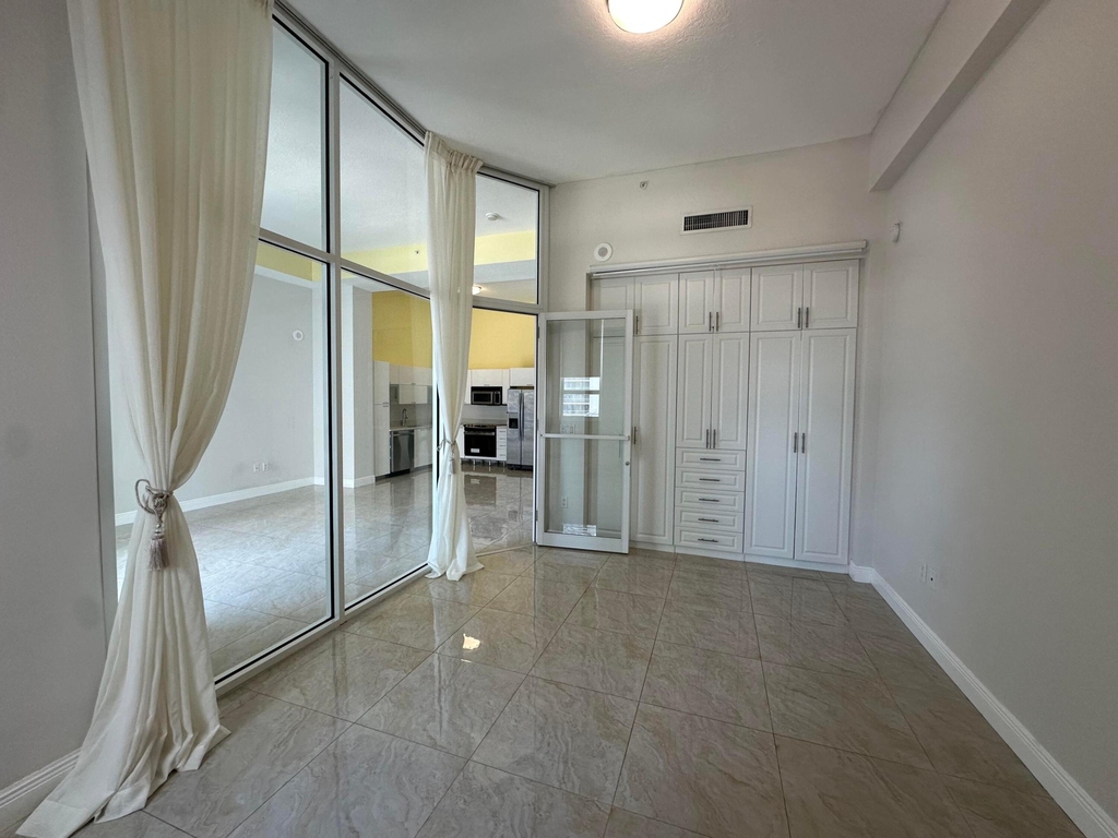 234 Ne 3rd Street - Photo 7