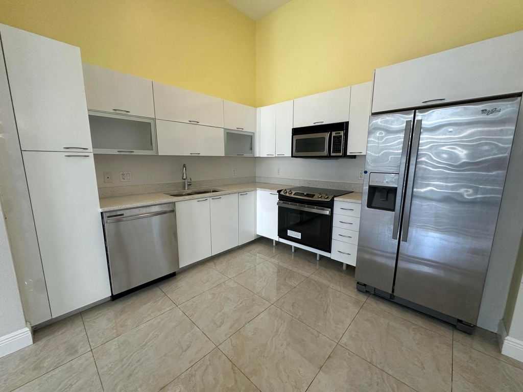 234 Ne 3rd Street - Photo 6