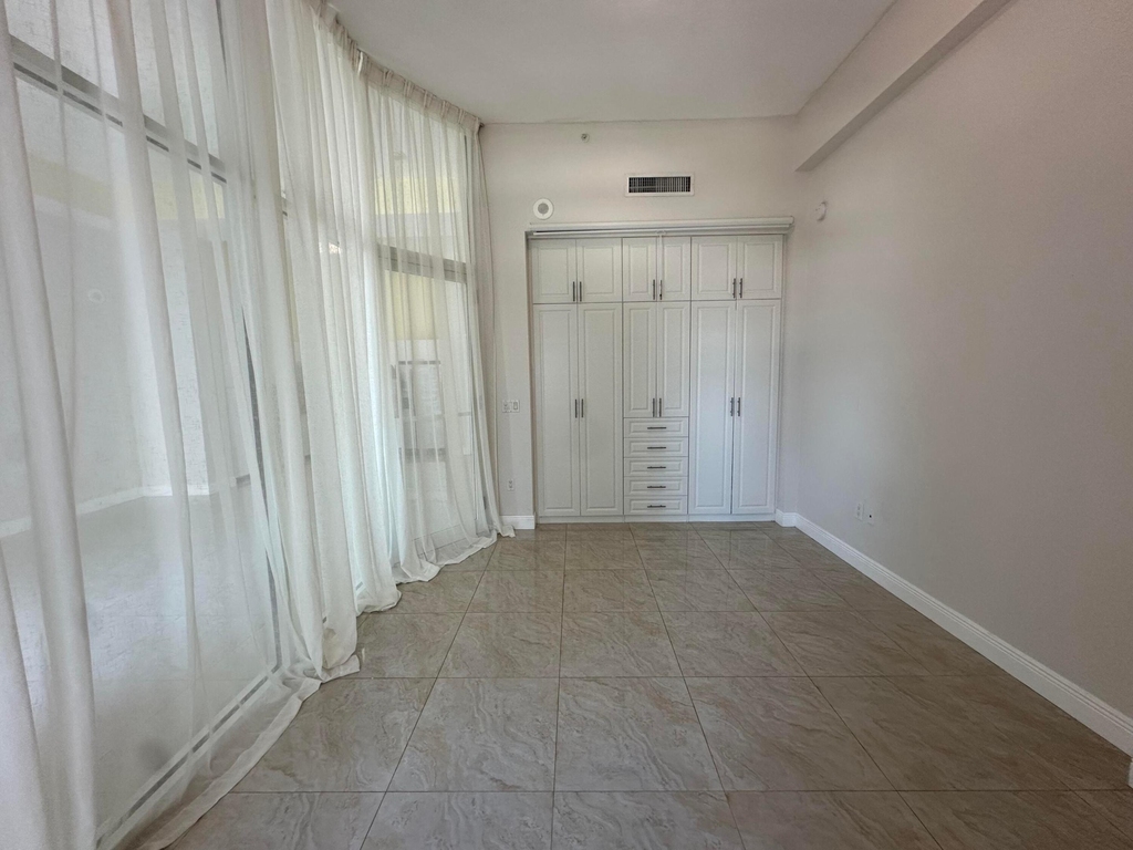 234 Ne 3rd Street - Photo 9