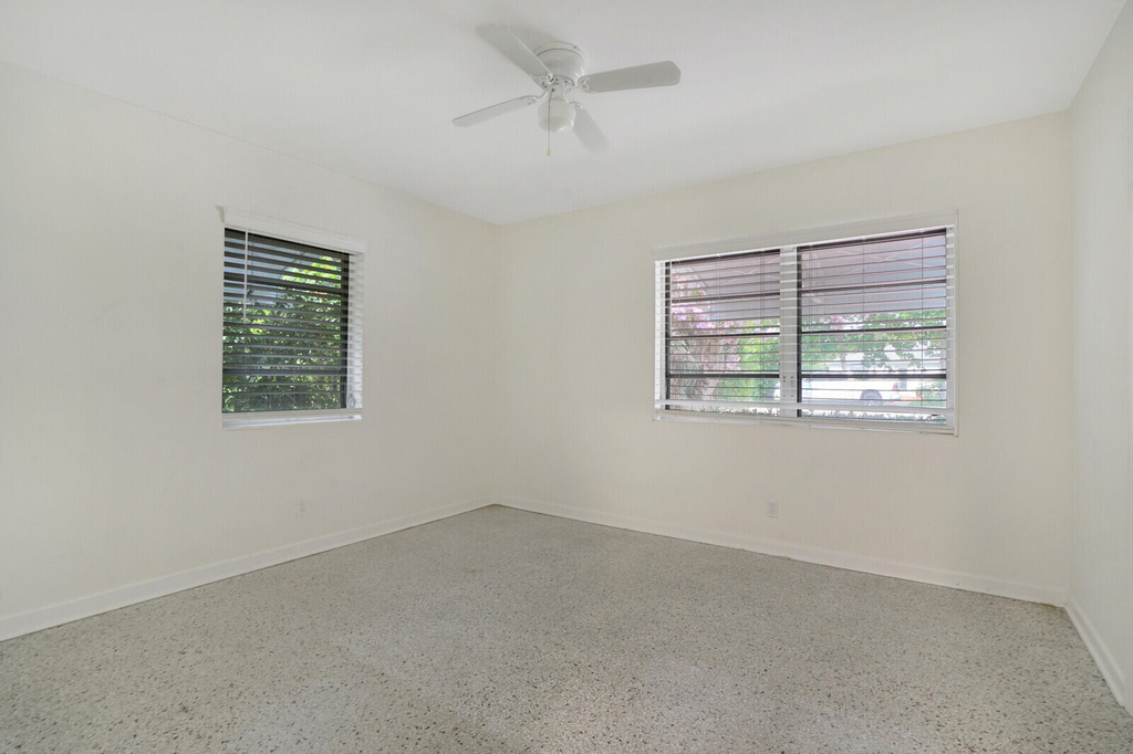 3410 Poinsettia Avenue - Photo 11