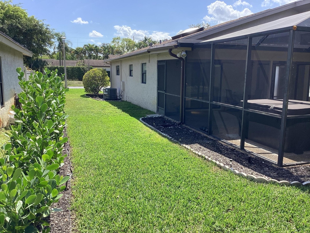 8895 Old Pine Road - Photo 35