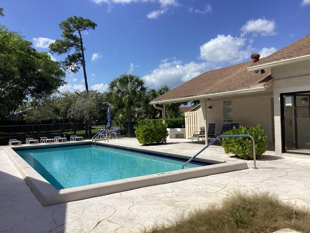 8895 Old Pine Road - Photo 38